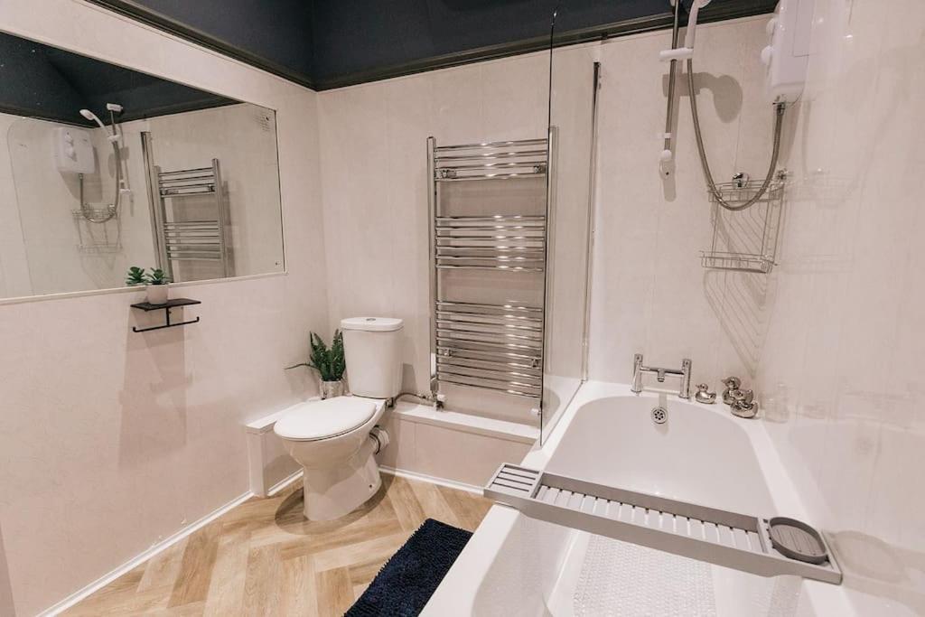 Grove House No.07 - Luxury Apartment Close To The Llandudno Beach Zewnętrze zdjęcie