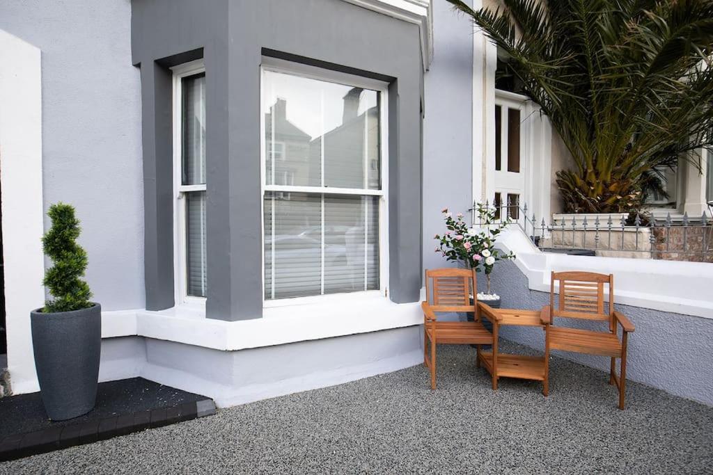 Grove House No.07 - Luxury Apartment Close To The Llandudno Beach Zewnętrze zdjęcie